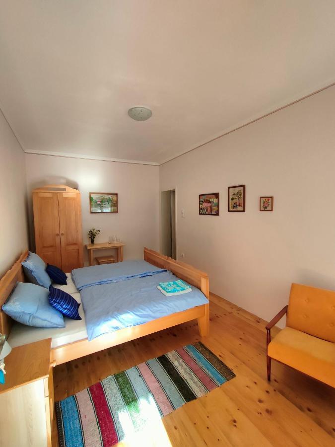 Ethno&Coffee House Tulip Bed and Breakfast Glozan Esterno foto