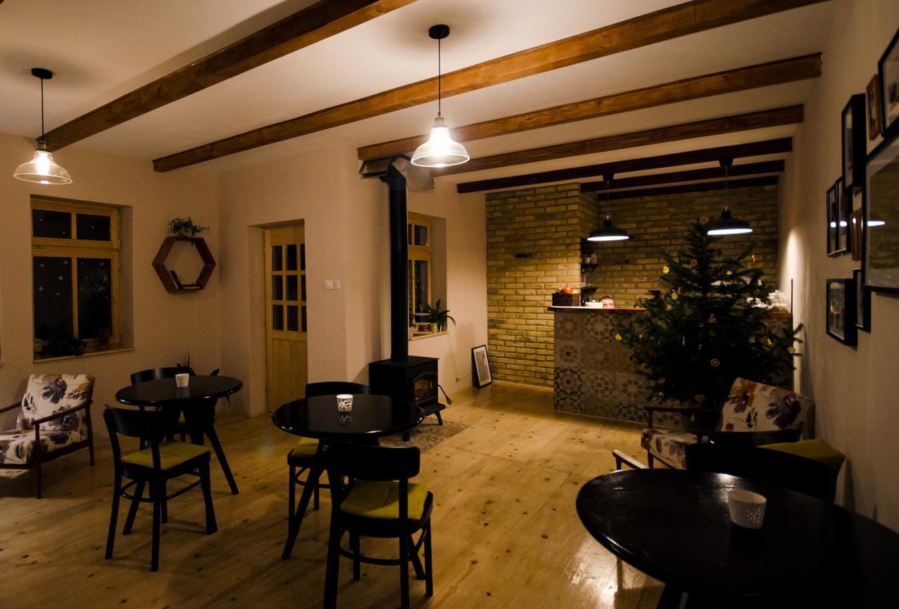 Ethno&Coffee House Tulip Bed and Breakfast Glozan Esterno foto